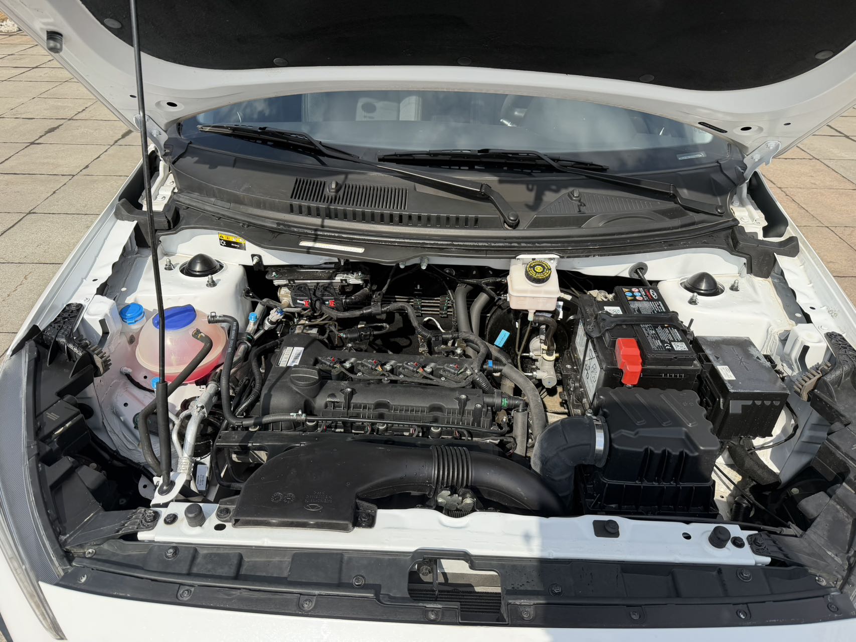 Chery Tiggo 3x 2024 car image #3