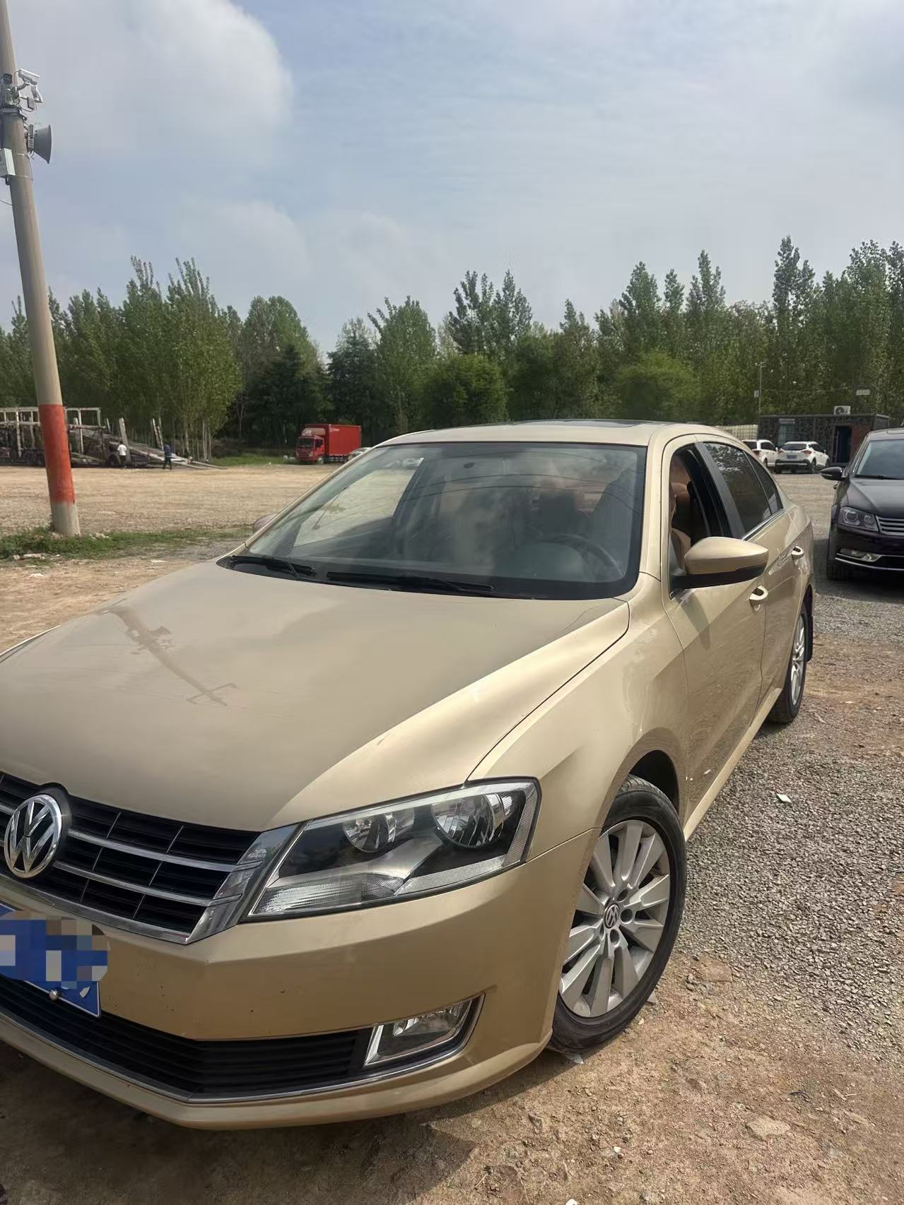 Volkswagen Lavida 2013 car image #6