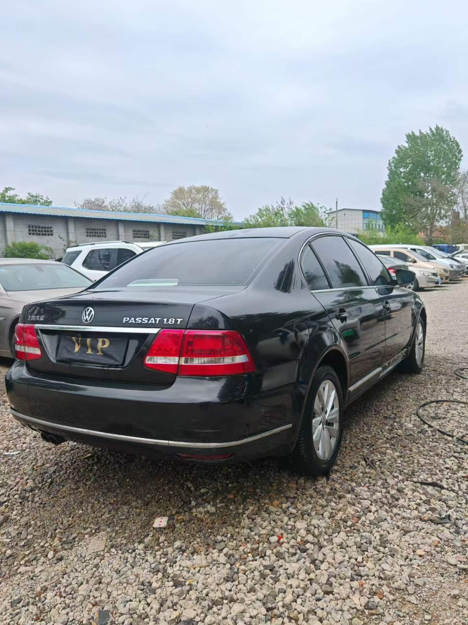 Volkswagen Passat 2011 صورة سيارة #3