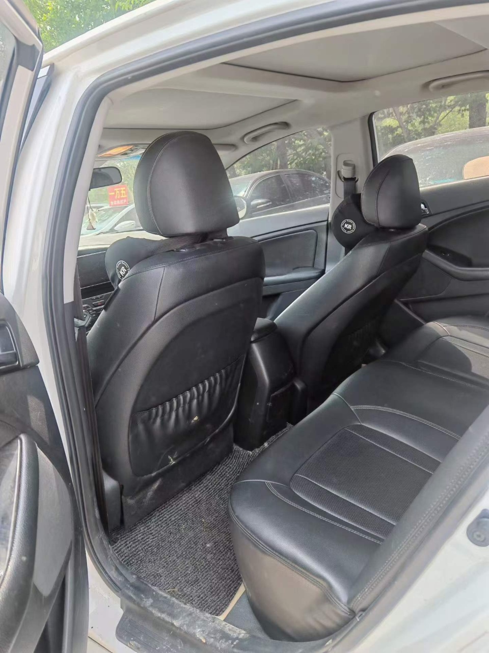 Kia K5 2013 car image #2