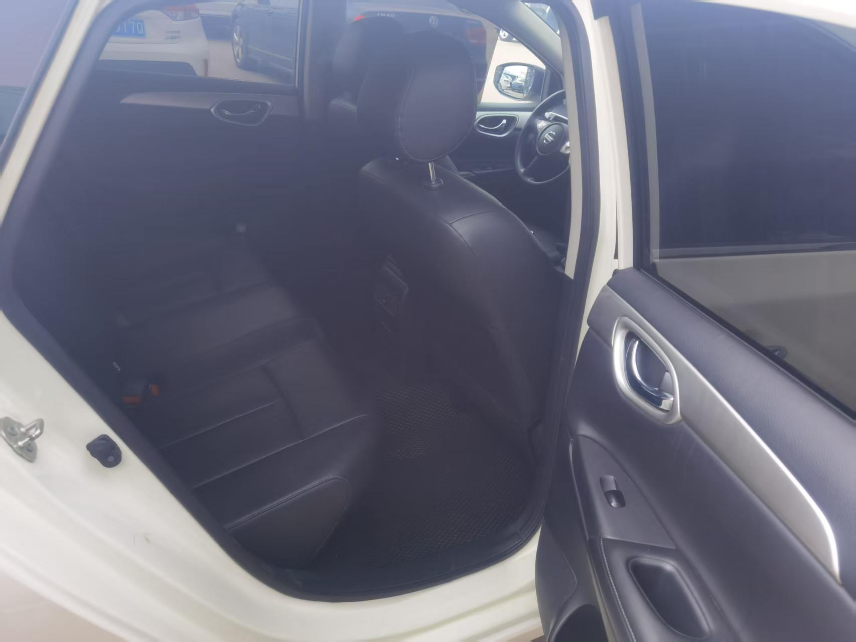 Nissan Sylphy 2021 صورة سيارة #2