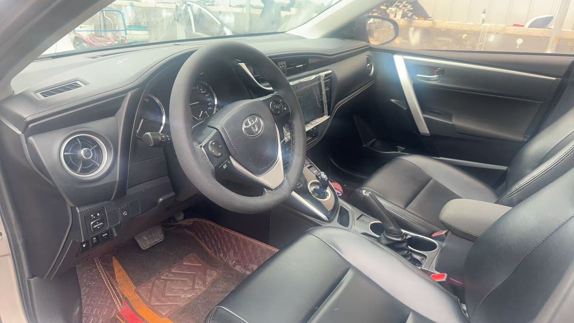 Toyota Corolla Hybird E+ 2020 immagine di auto #4