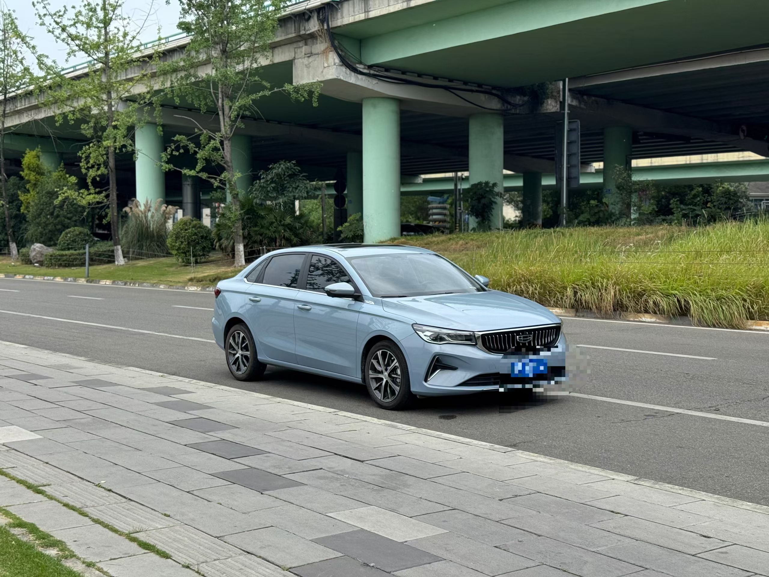GEELY Emgrand 2024 imagen de coche #4
