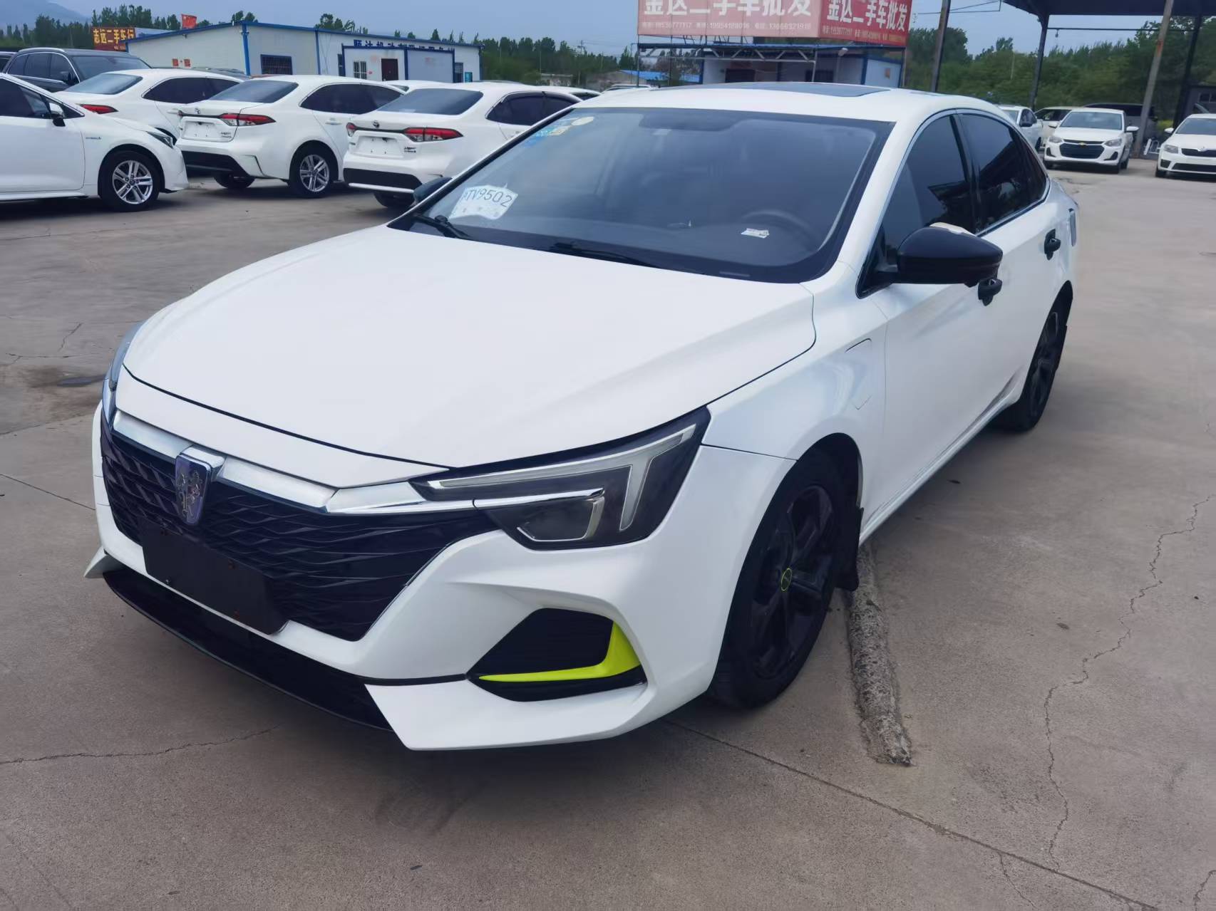 Roewe i6 MAX New Energy 2022 #8 Roewe i6 MAX New Energy 2022 car image #8