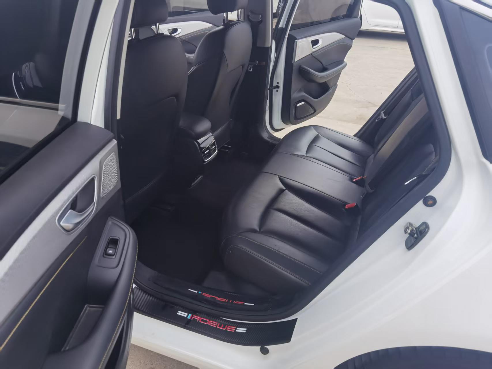 Roewe i6 MAX New Energy 2022 #7 Roewe i6 MAX New Energy 2022 car image #7