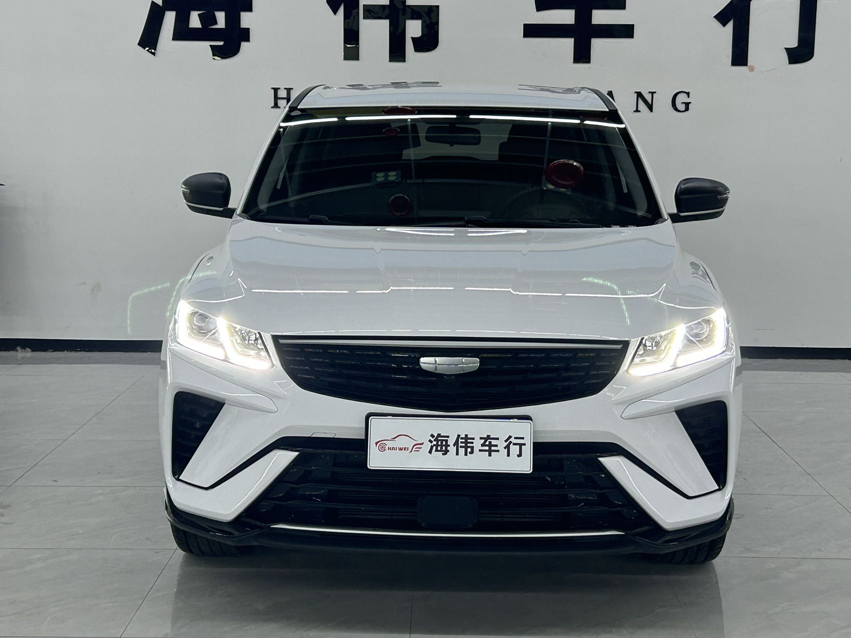 GEELY Coolray 2024 #2 GEELY Coolray 2024 car image #2