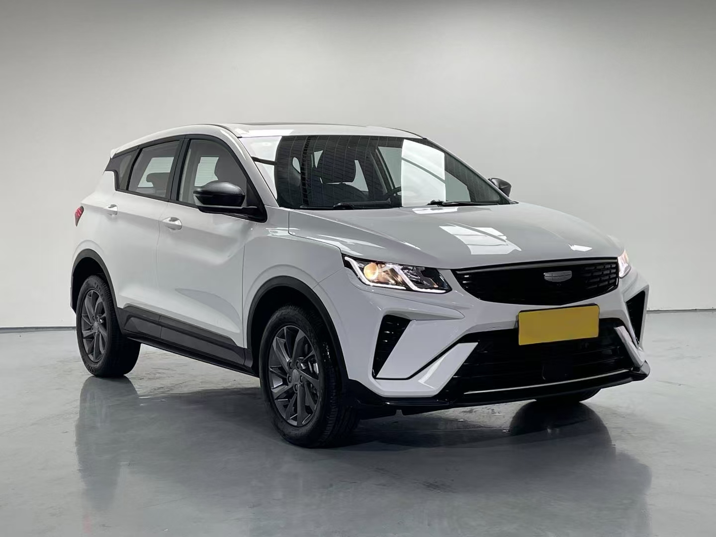 GEELY Coolray 2025 GEELY Coolray 2025 car image