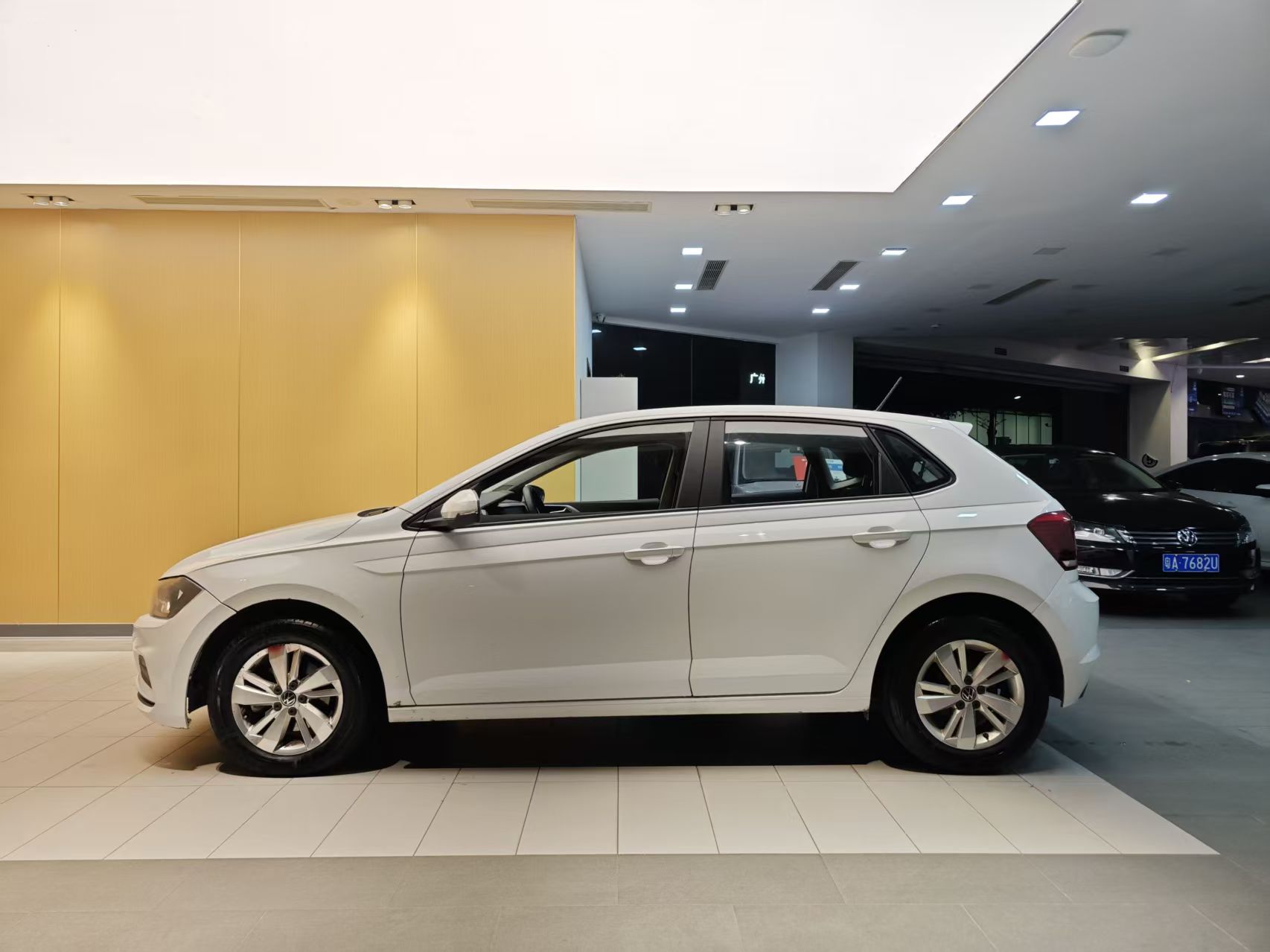 Volkswagen Polo 2023 image de voiture #7