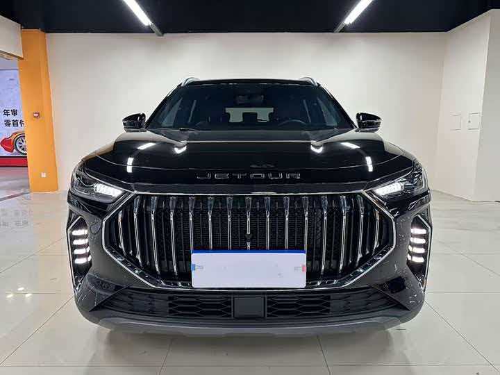 Jetour X70 PLUS 2025 صورة سيارة #7