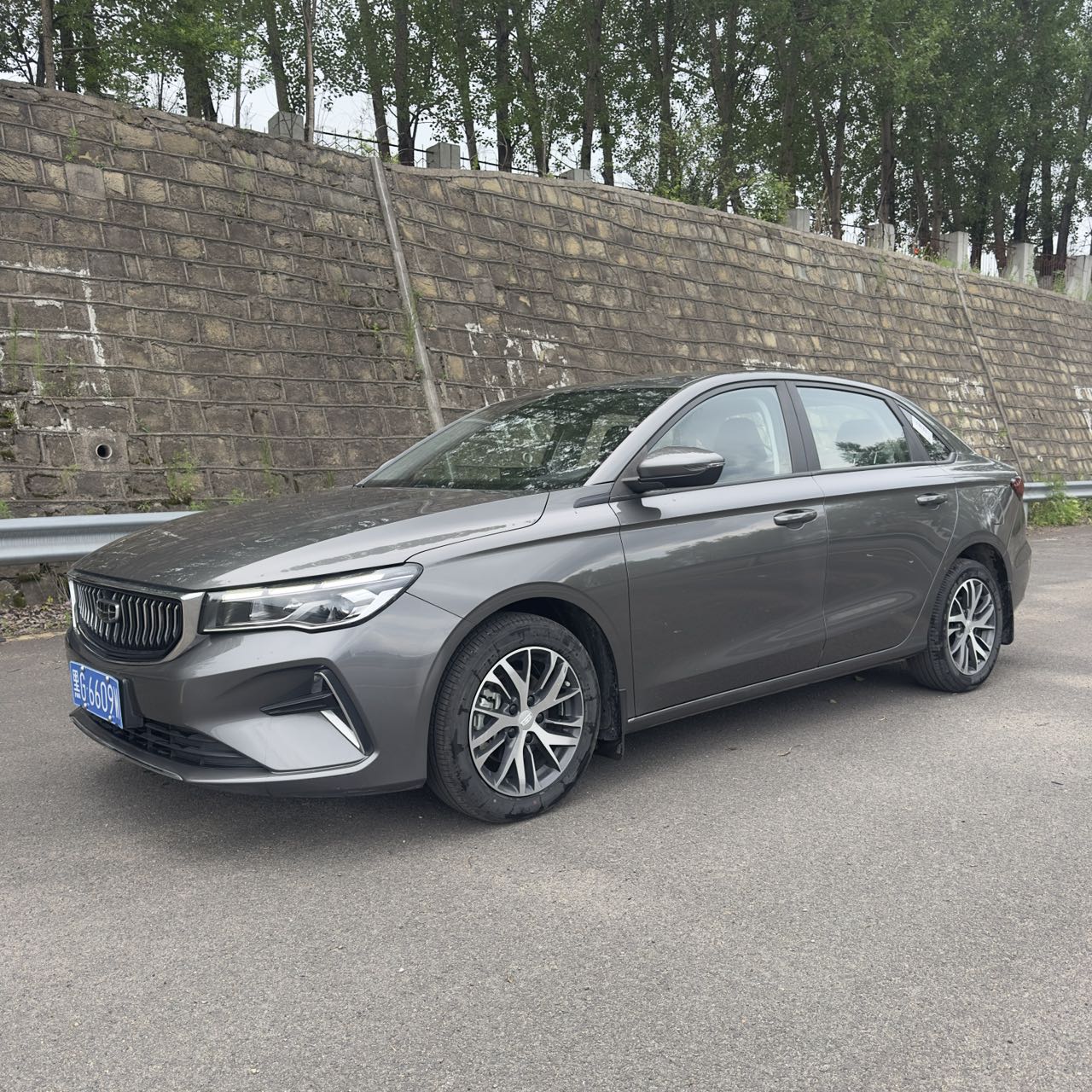 GEELY Emgrand 2024 GEELY Emgrand 2024 immagine di auto