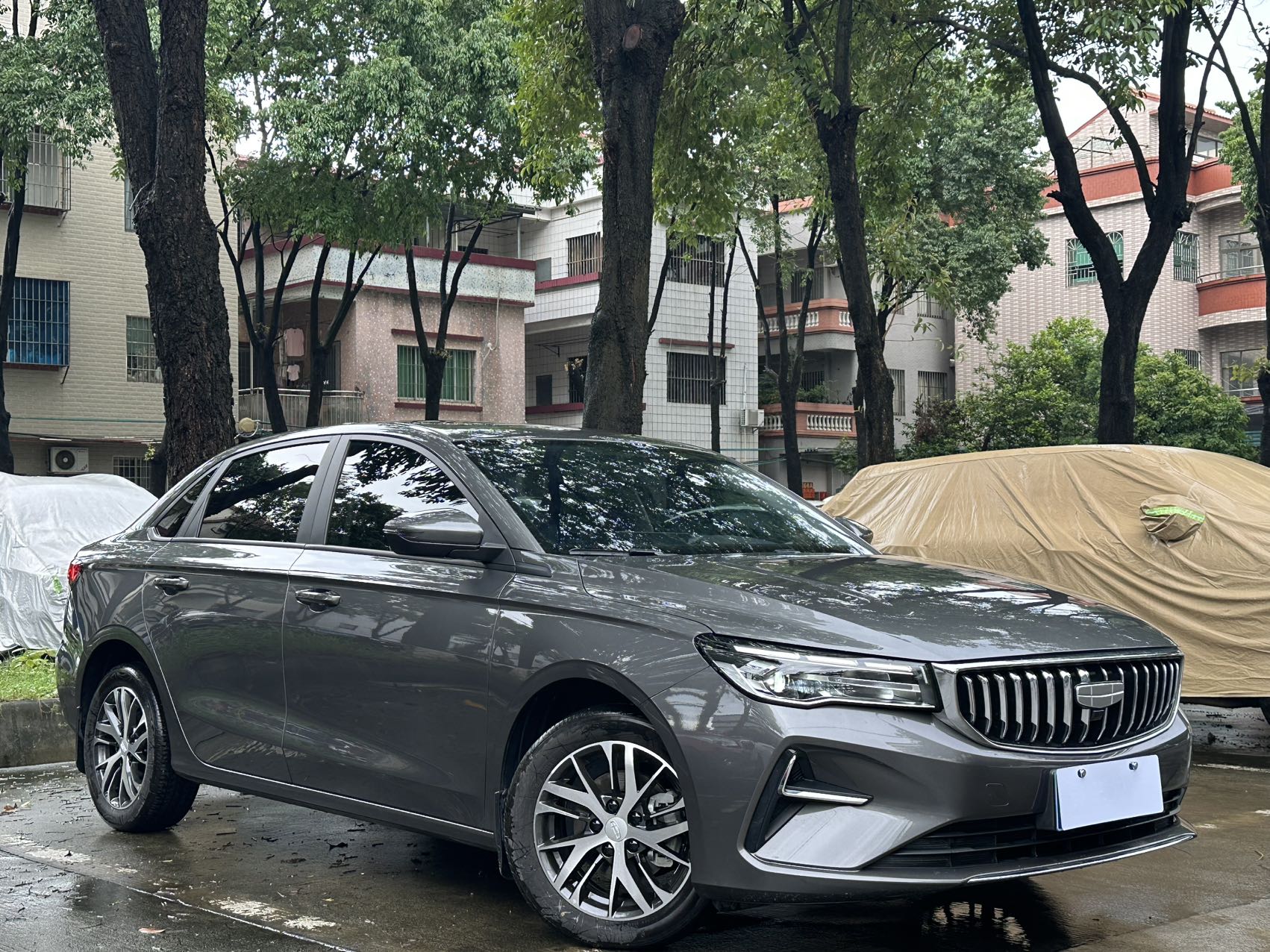 GEELY Emgrand 2025 imagem de carro #4