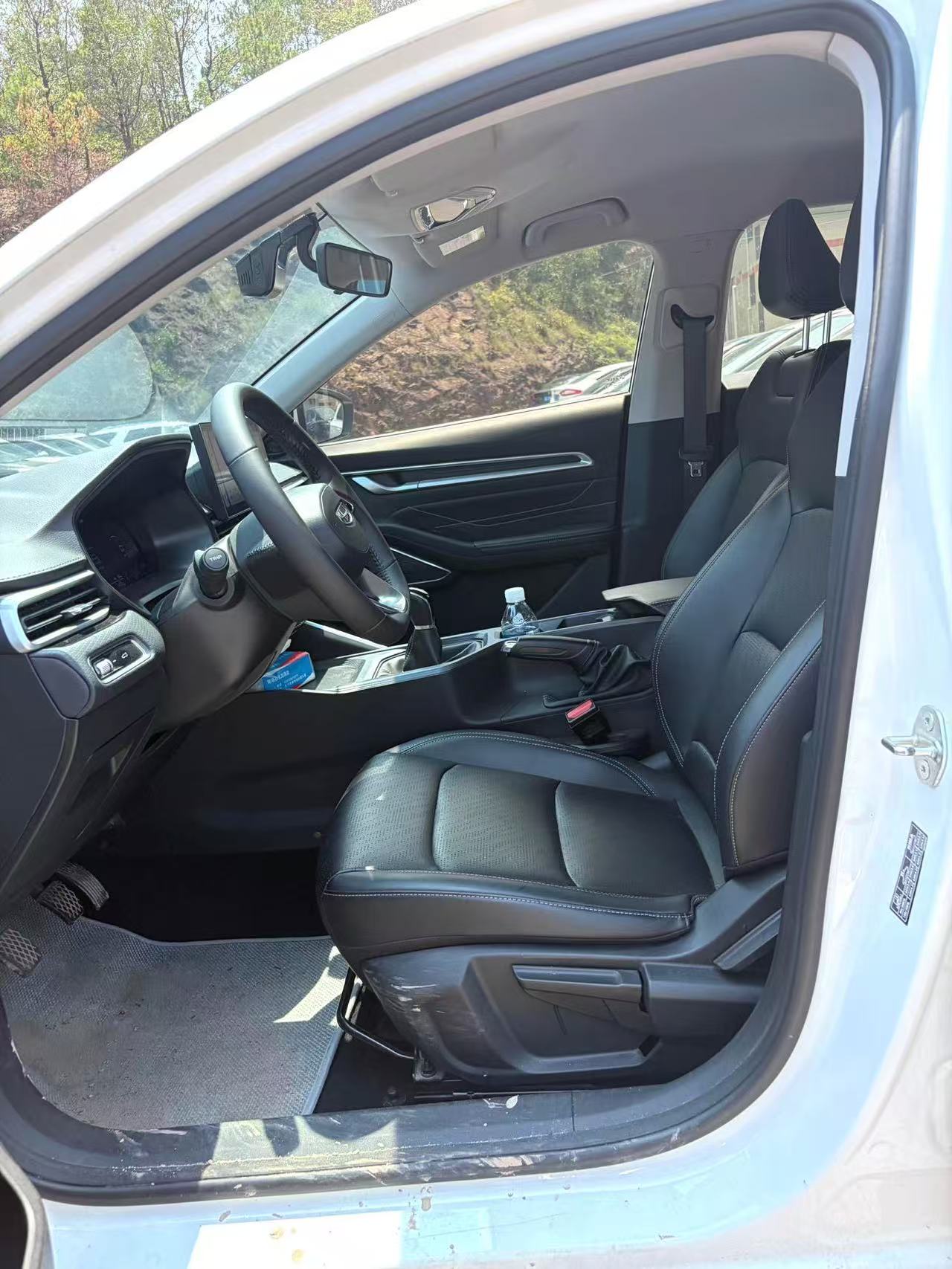 GEELY Emgrand 2023 #4 GEELY Emgrand 2023 صورة سيارة #4