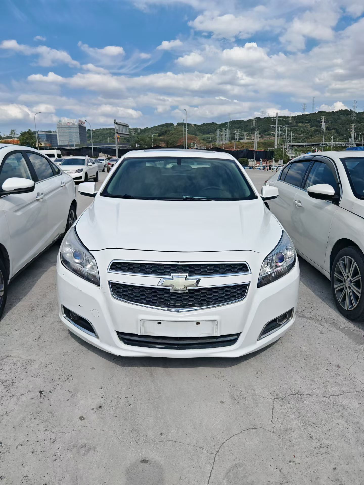 Chevrolet Malibu 2015 car image #2