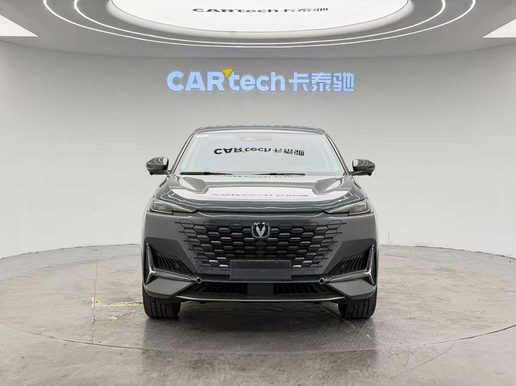 Changan UNI-K 2024 Changan UNI-K 2024 immagine di auto