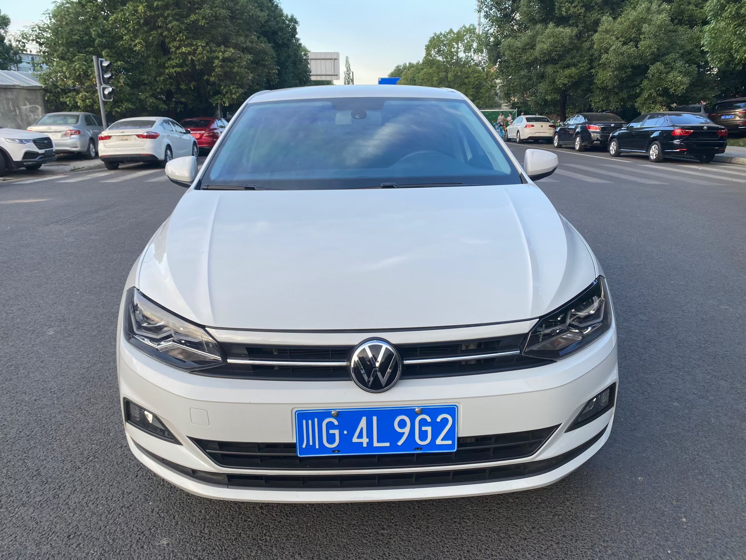 Volkswagen Polo 2023 car image #4