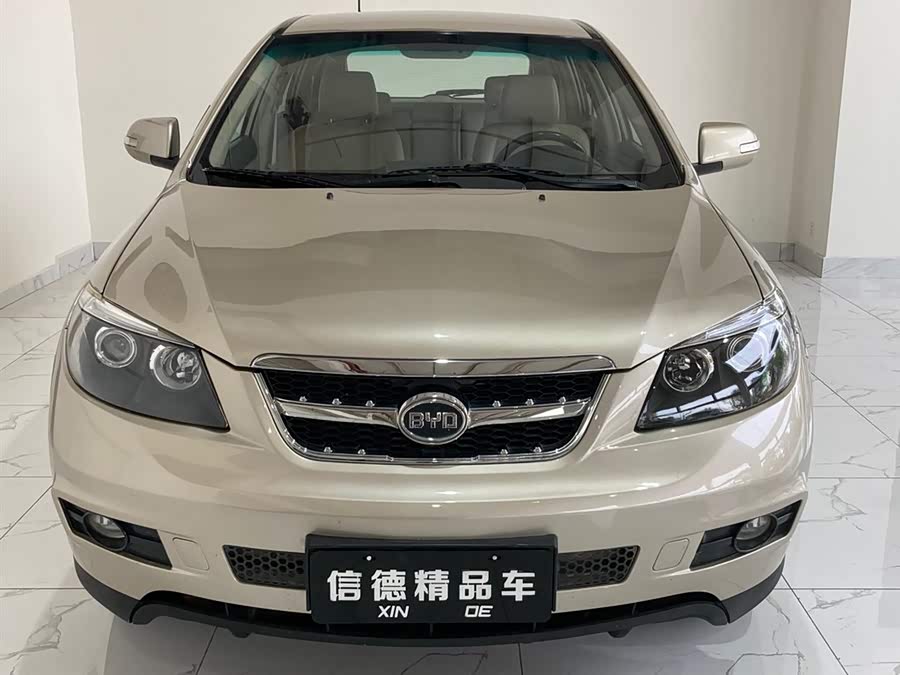 BYD S6 2014 #2 BYD S6 2014 imagen de coche #2