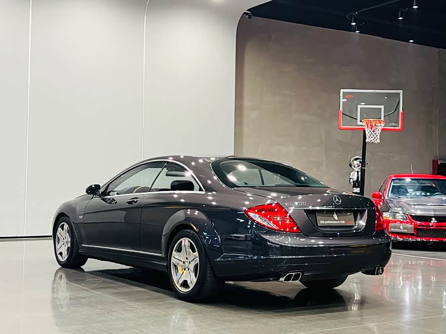 Mercedes-Benz CL Class 2009 car image #2