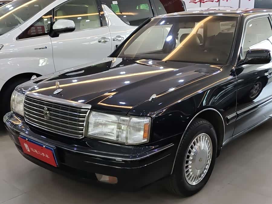 Toyota Crown 1998 immagine di auto #2