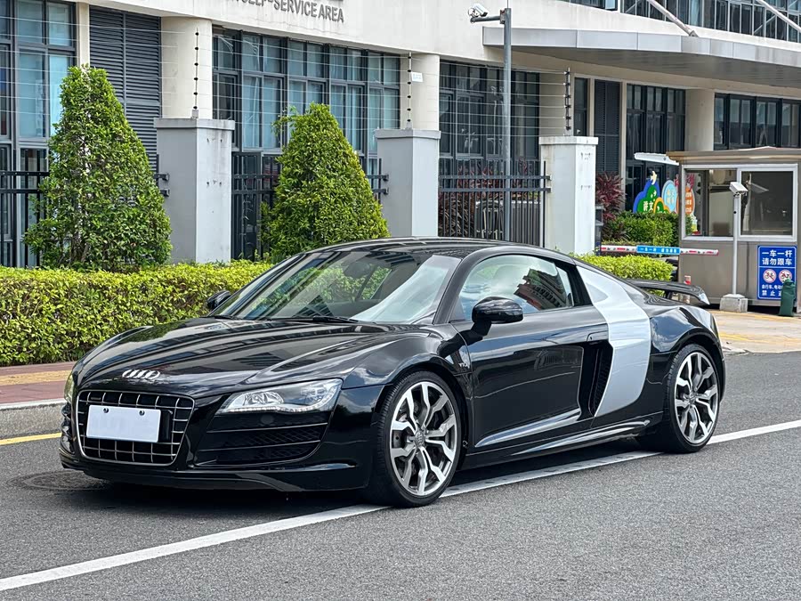 BMW 1 Series (Imported) 2009 #2 BMW 1 Series (Imported) 2009 صورة سيارة #2