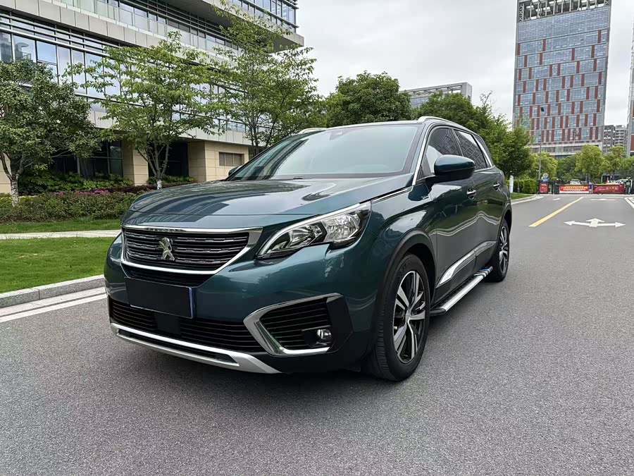 Peugeot 5008 2018 car image #2