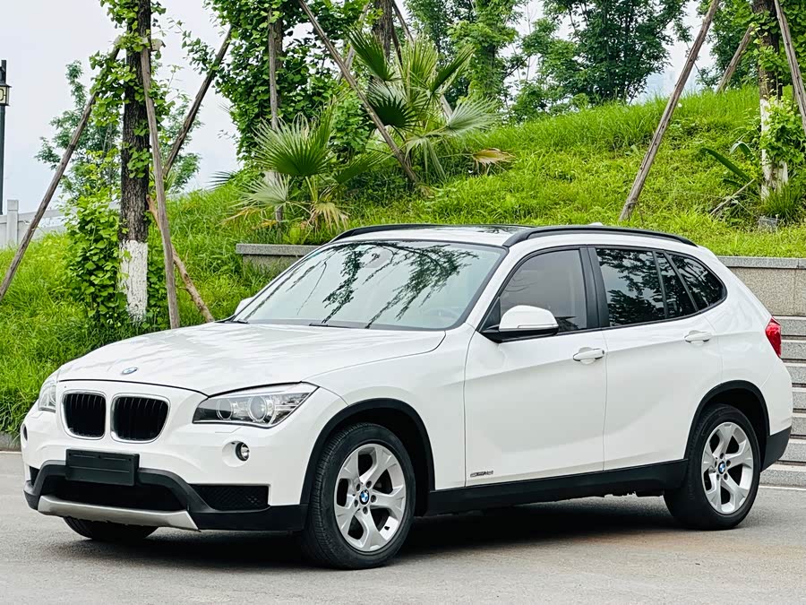 BMW X1 (Imported) 2013 car image #2