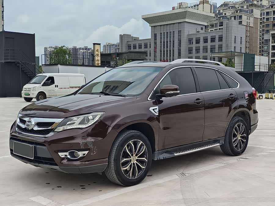 BYD S7 2015 car image #2