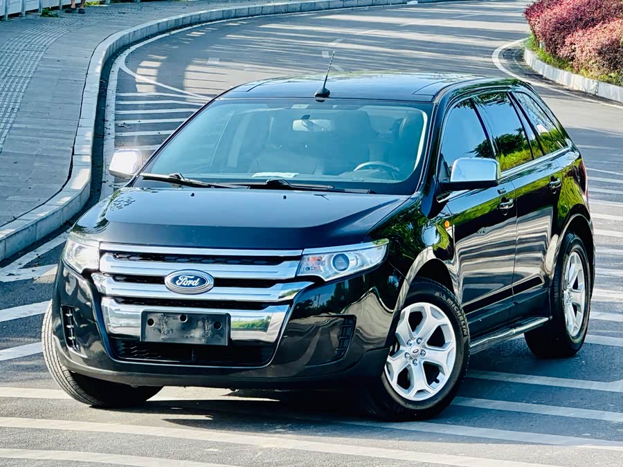 Ford Edge (Imported) 2013 صورة سيارة #2