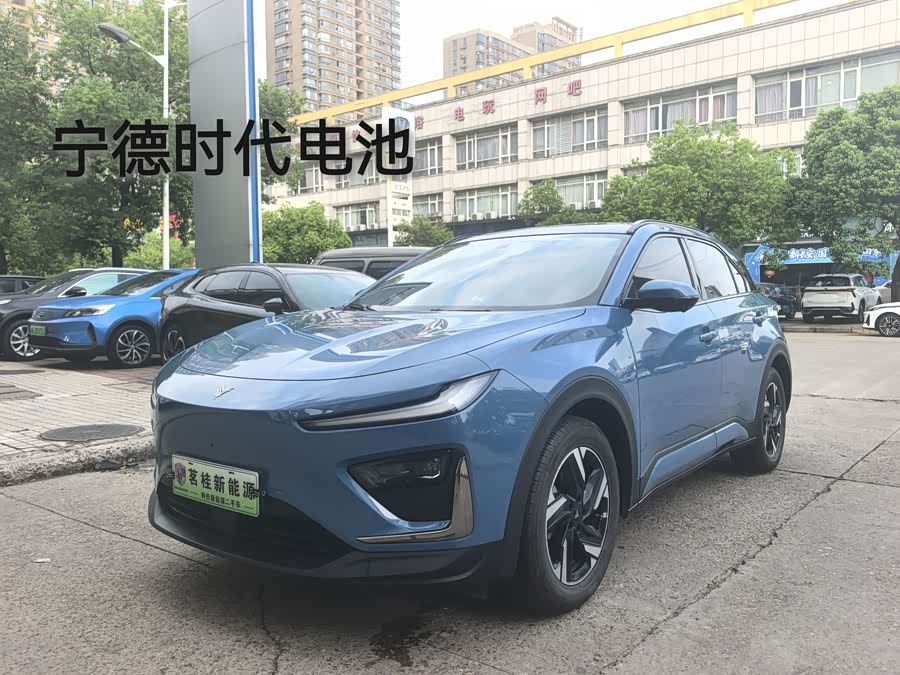 哪吒汽车 哪吒X 2024 #2 哪吒汽车 哪吒X 2024 汽车图片 #2