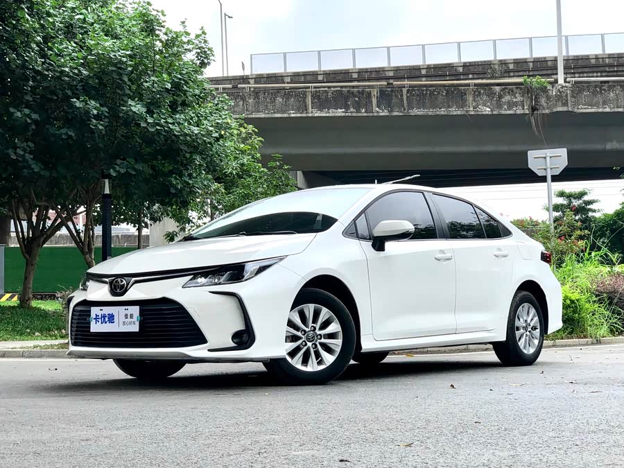 Toyota 2023 immagine di auto #2