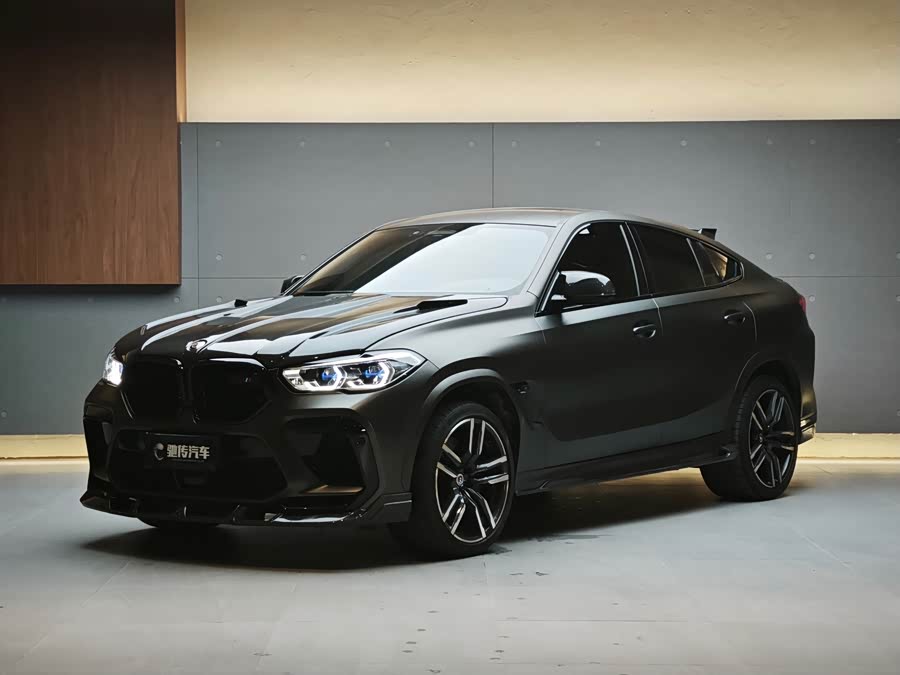 BMW X6 M 2022 car image #2