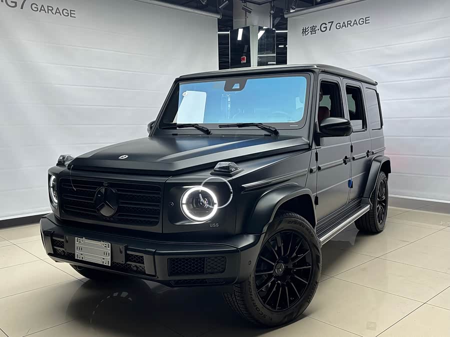 Mercedes-Benz car image #2