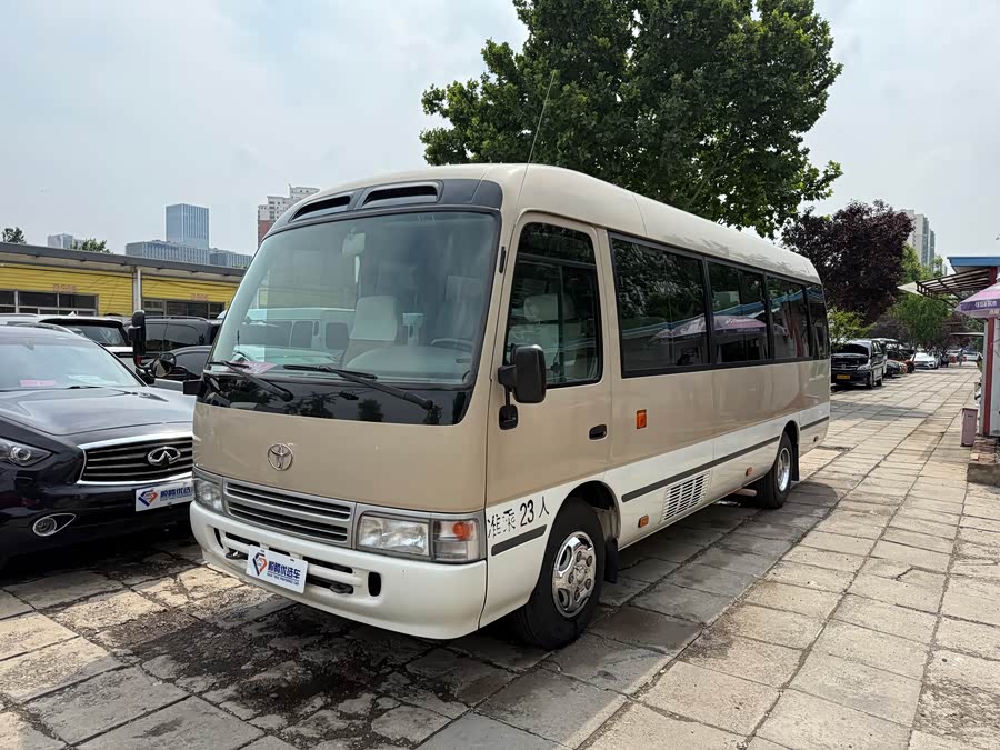 Toyota Coaster 2011 #2 Toyota Coaster 2011 imagen de coche #2