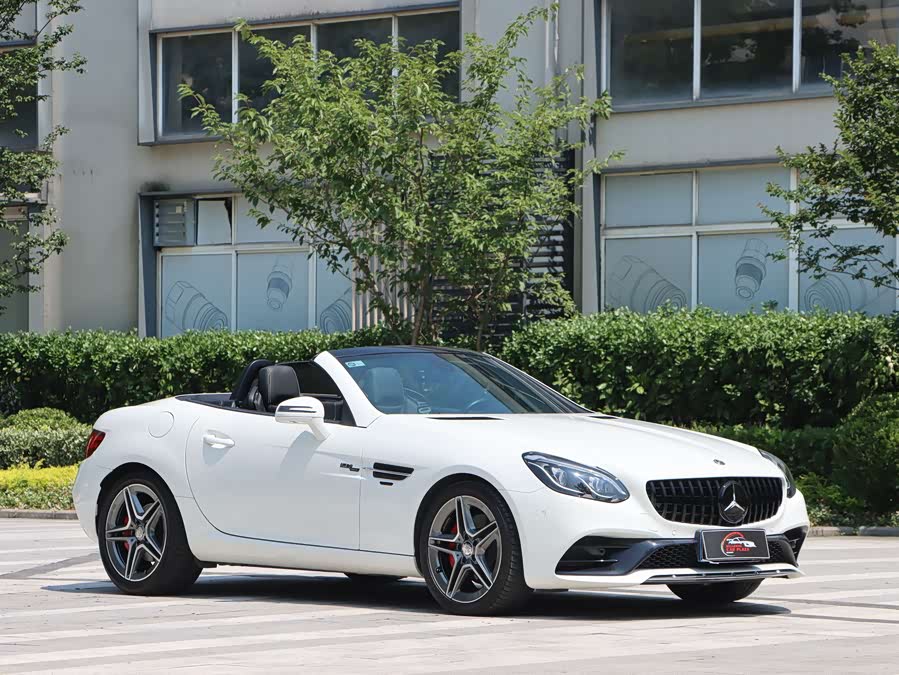 Mercedes-Benz SLC Class 2017 car image #2
