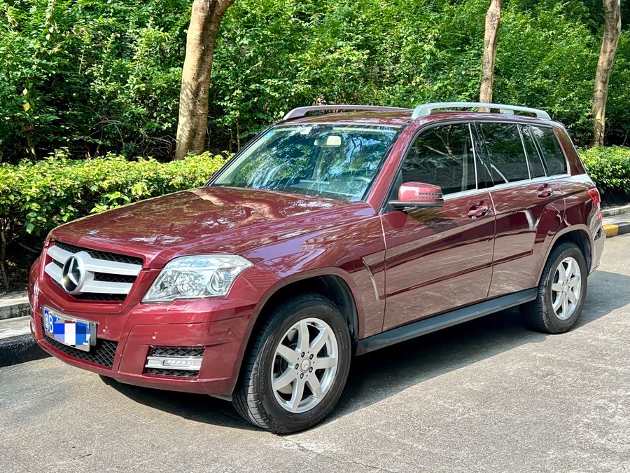 Mercedes-Benz GLK Class (Imported) 2010 car image #2