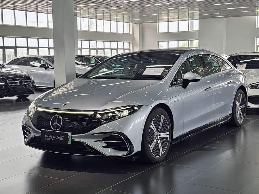 Mercedes-Benz EQS Class 2023 car image #2