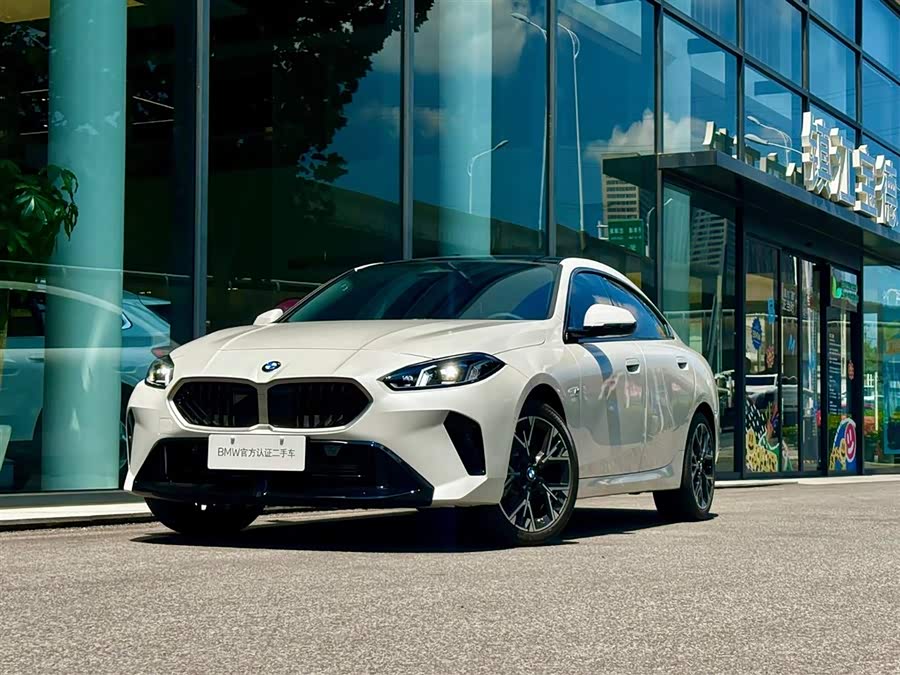 BMW 2 Series 2025 car image #2