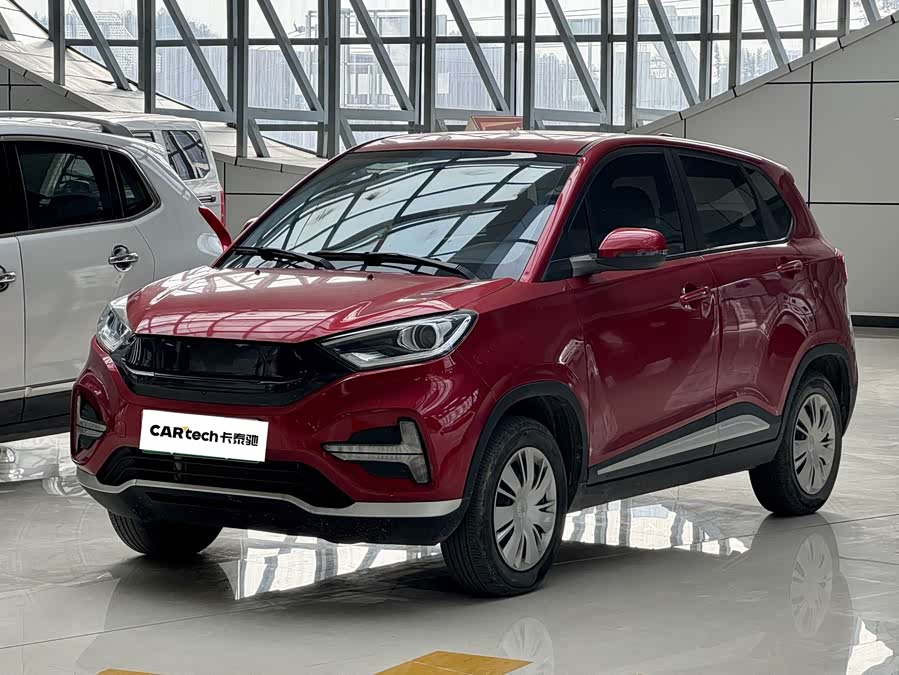 哪吒汽车 哪吒N01 2020 汽车图片 #2