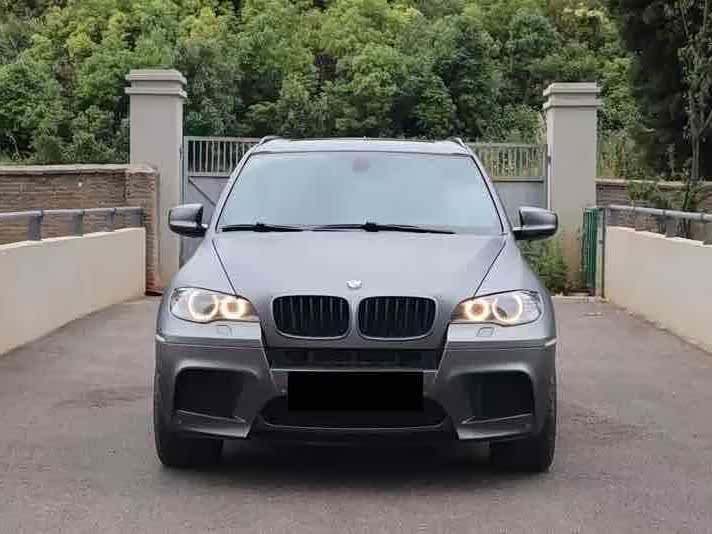 BMW X5 M 2013 car image #2