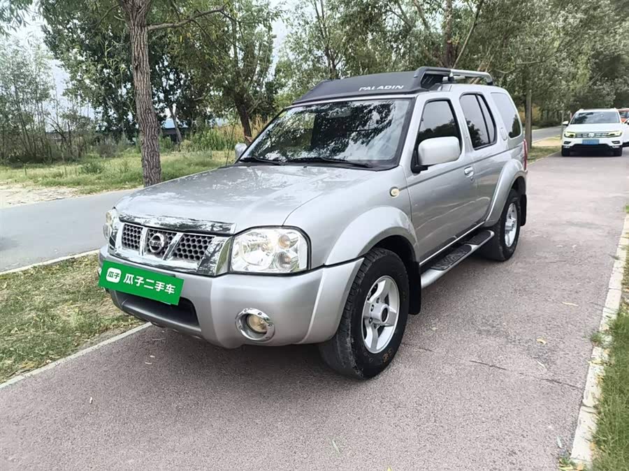 日产 日产帕拉丁 2016 汽车图片 #2