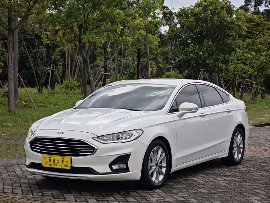 Ford Mondeo 2019 #2 Ford Mondeo 2019 car image #2
