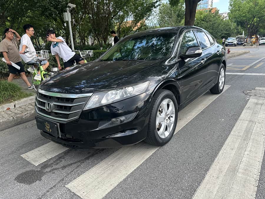 Honda CROSSTOUR 2012 car image #2