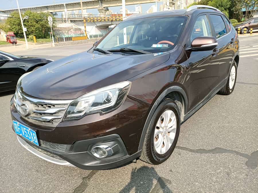GAC Trumpchi GS5 Super 2015 car image #2