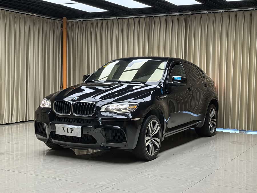 BMW X6 M 2014 car image #2