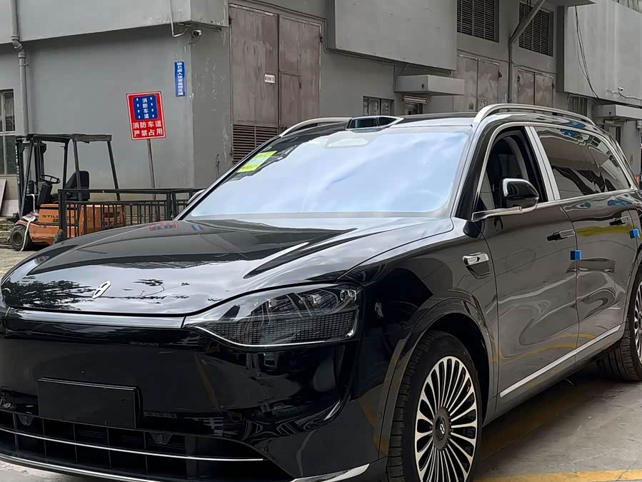 AITO 问界 问界M9 汽车图片 #2