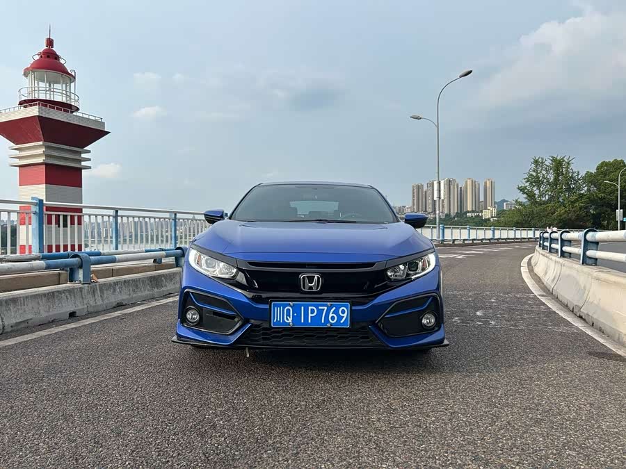 Honda Civic 2021 car image #2