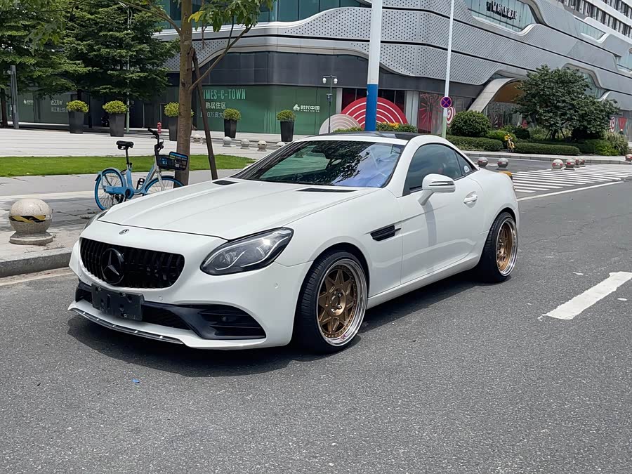 Mercedes-Benz SLC Class 2018 car image #2