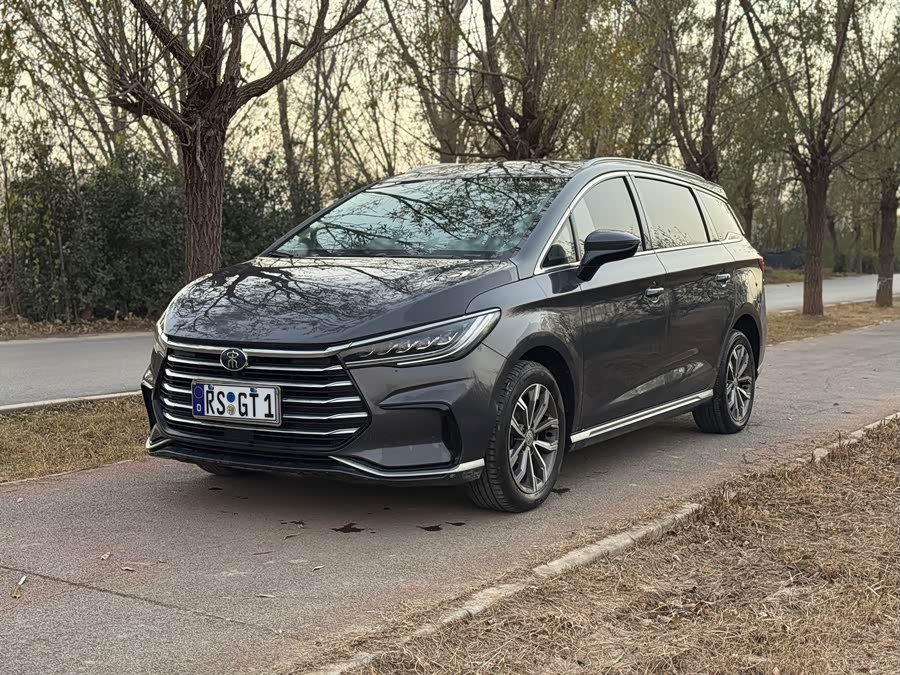 BYD Song MAX 2020 car image #2