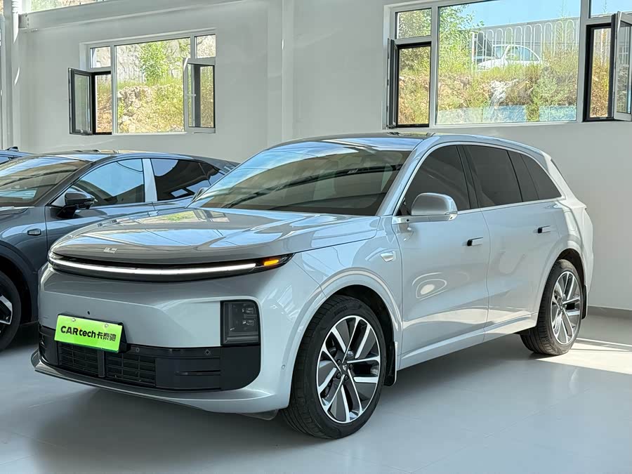 Li L6 2024 صورة سيارة #2