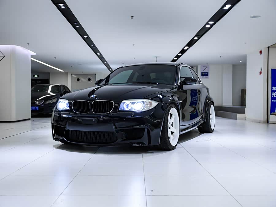 BMW 1 Series M 2012 #2 BMW 1 Series M 2012 car image #2