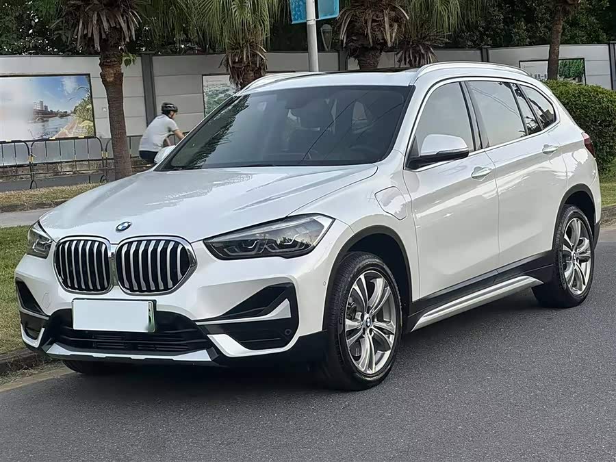 BMW X1 New Energy 2020 #2 BMW X1 New Energy 2020 car image #2